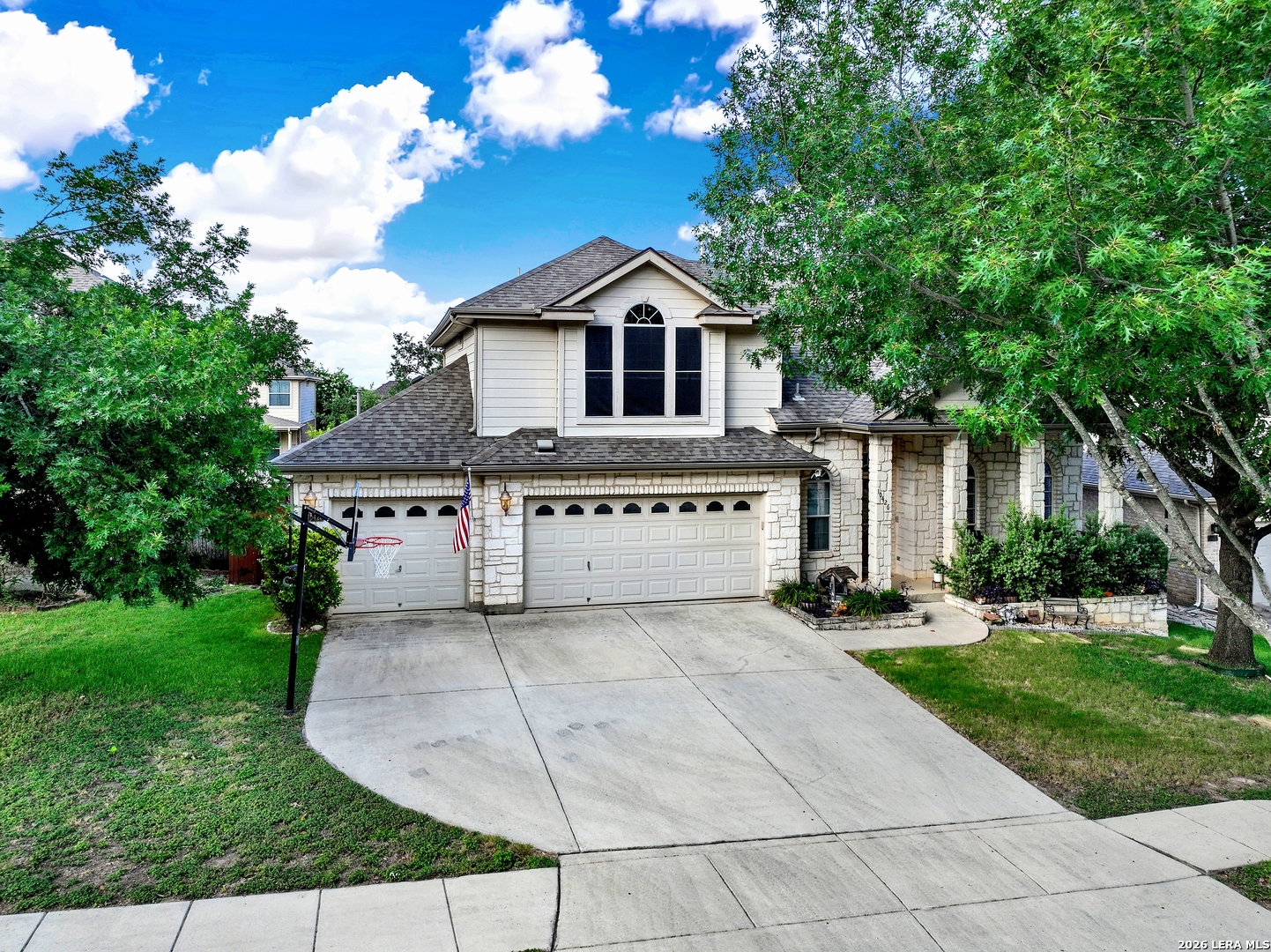 10426 Shire Country San Antonio TX 78254