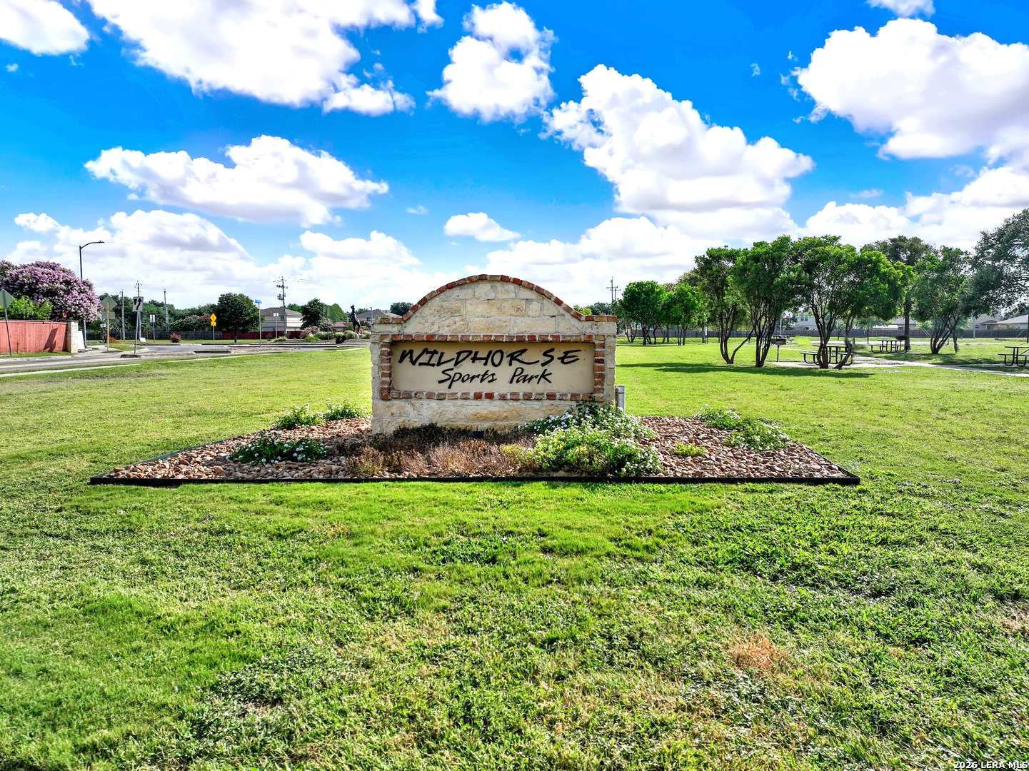 10426 Shire Country San Antonio TX 78254