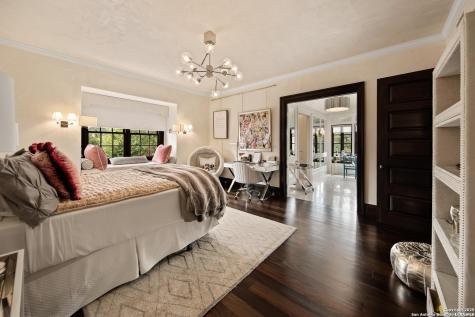 20 Thornhurst San Antonio TX 78218