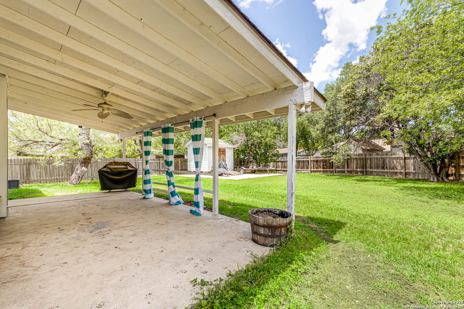 6719 Timberhill Leon Valley TX 78238