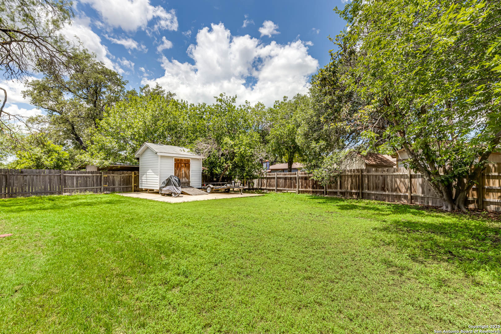 6719 Timberhill Leon Valley TX 78238