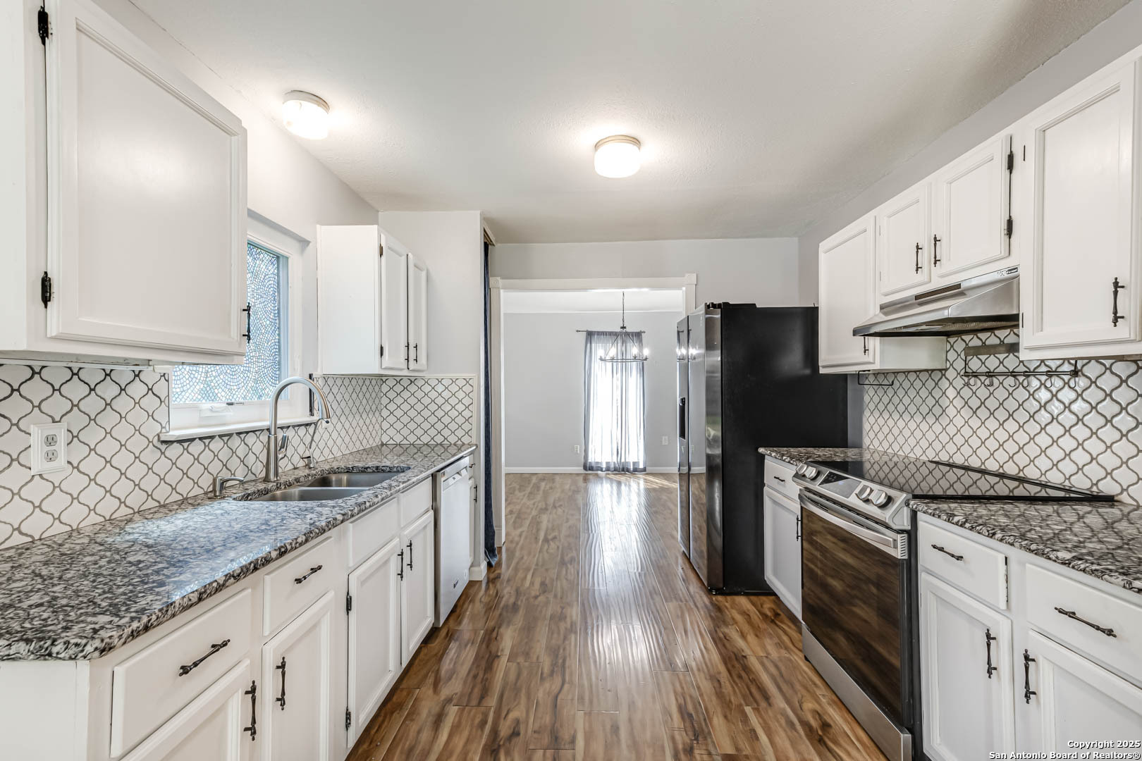 6719 Timberhill Leon Valley TX 78238
