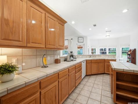 121 Delaney Rae New Braunfels TX 78132
