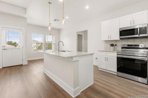 952 Rimrock Cove Spring Branch TX 78070