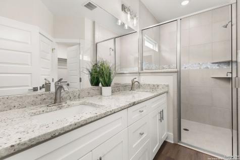 952 Rimrock Cove Spring Branch TX 78070