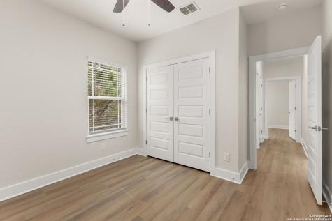 952 Rimrock Cove Spring Branch TX 78070
