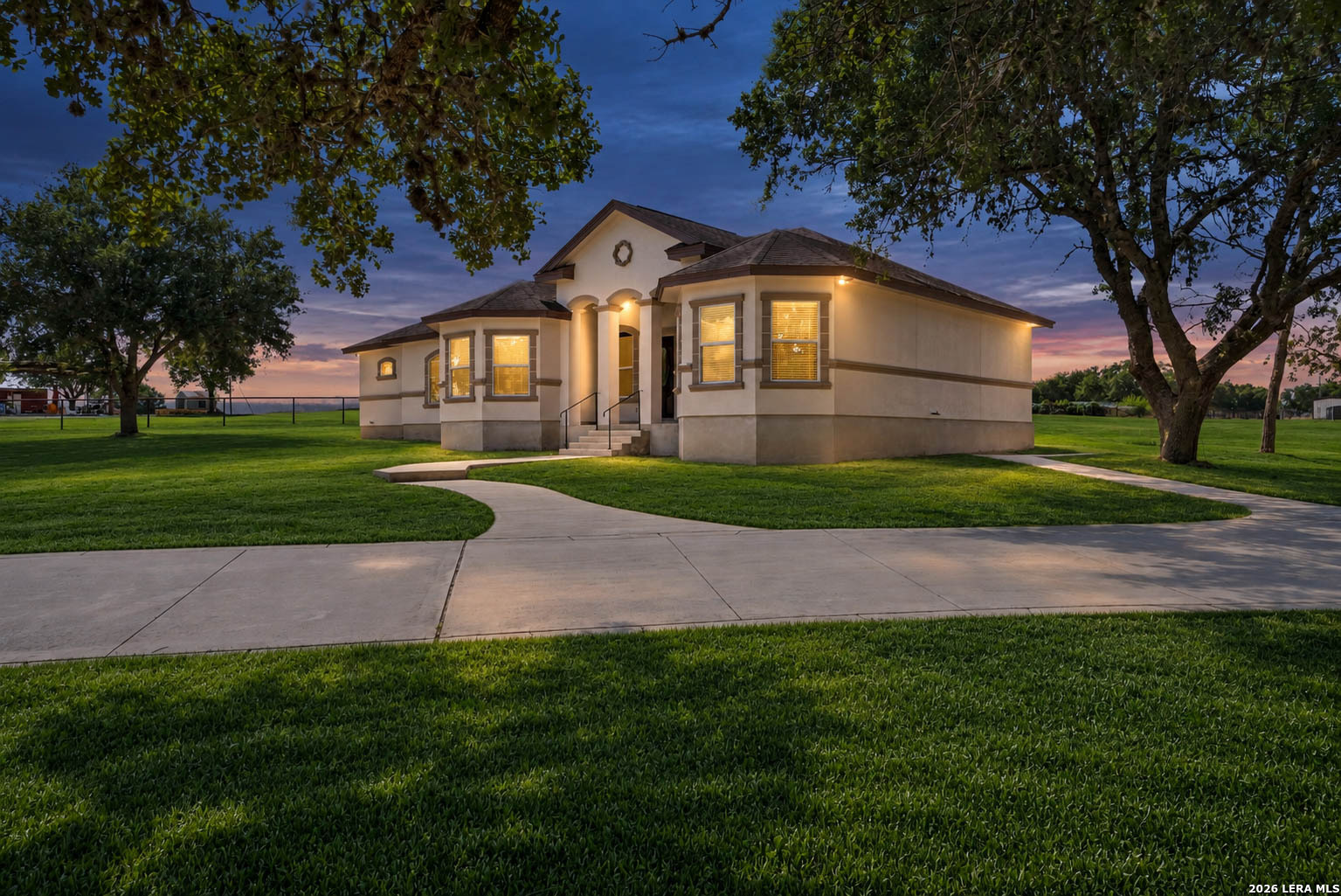 353 Big Oak Drive Adkins TX 78101