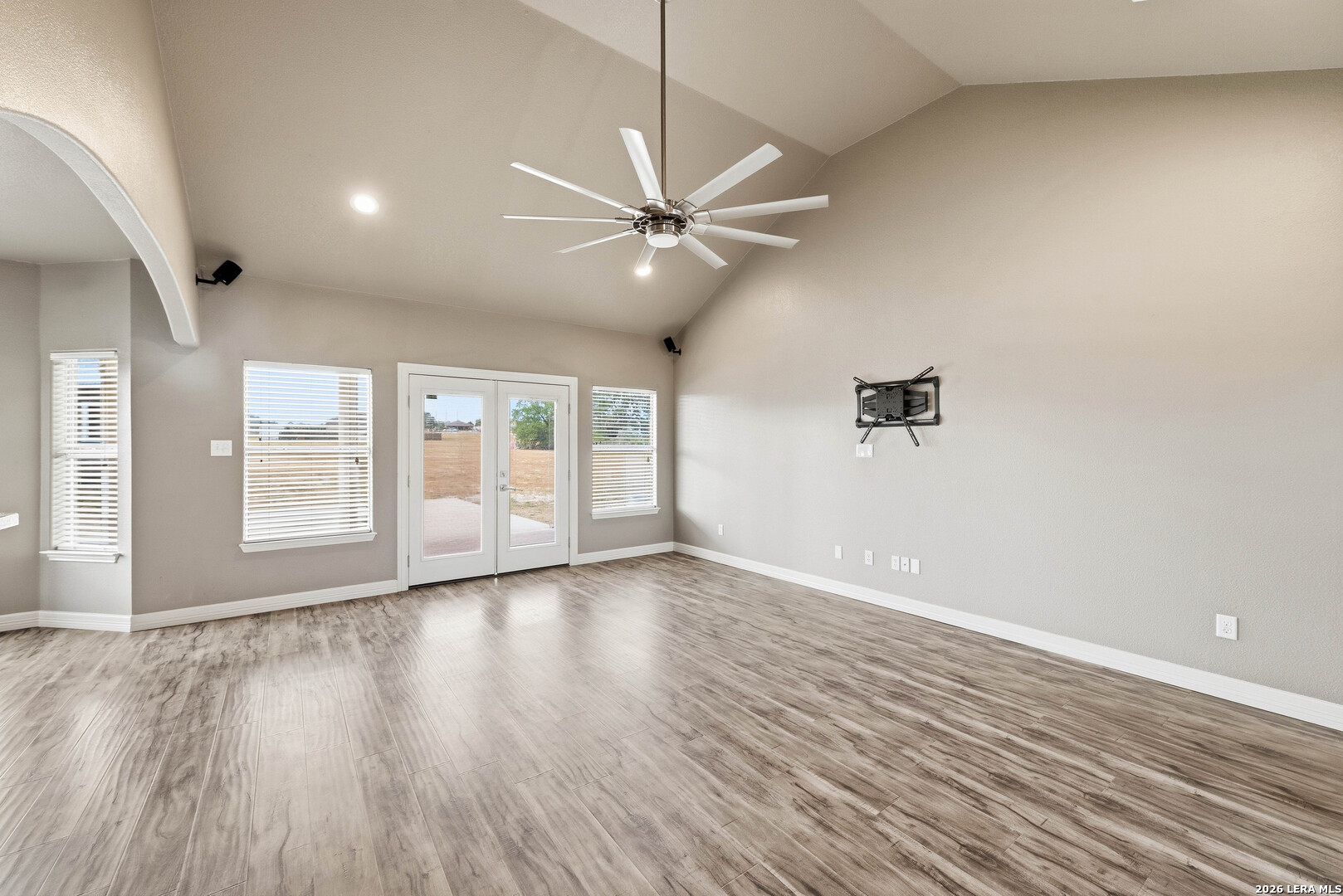 353 Big Oak Drive Adkins TX 78101