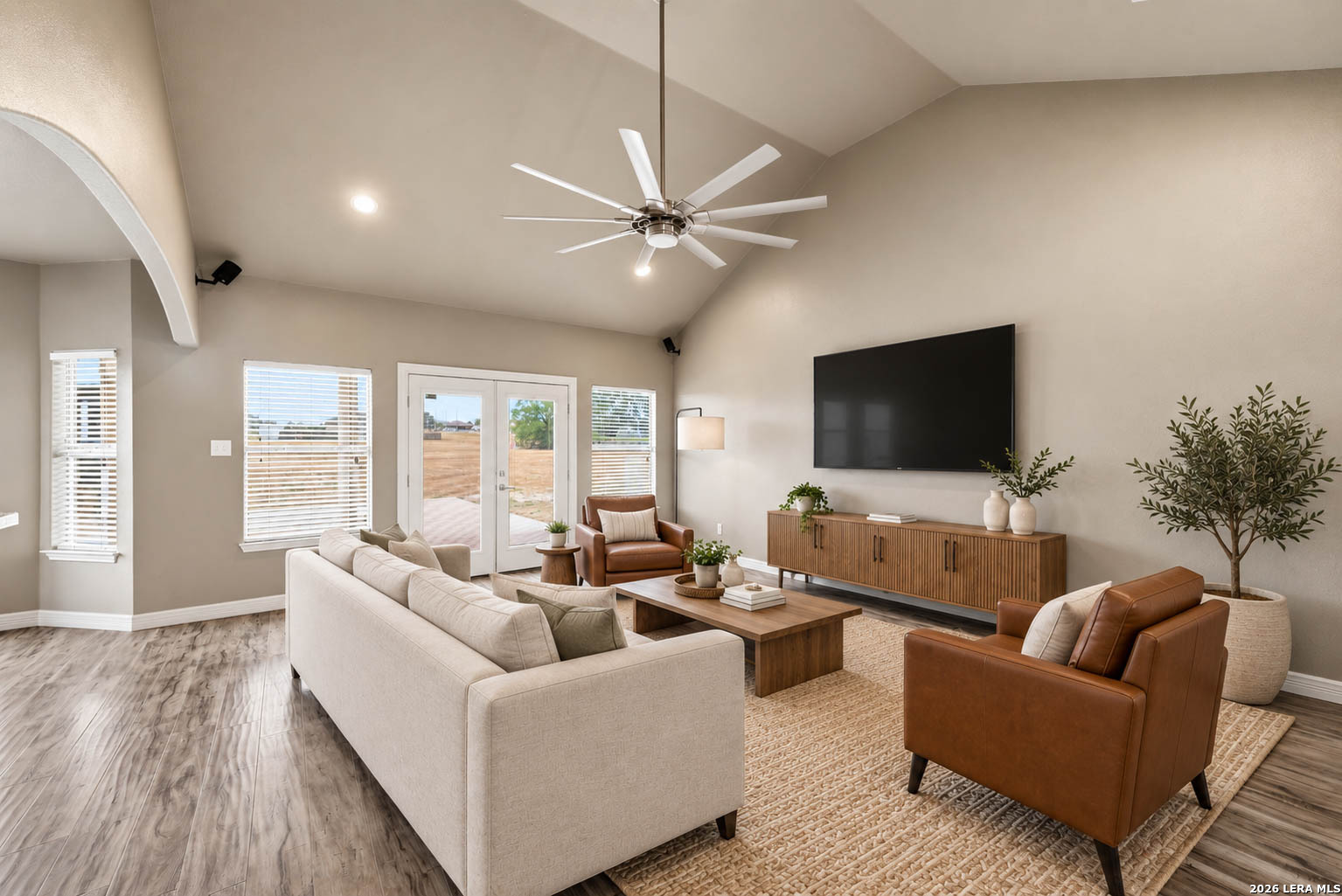 353 Big Oak Drive Adkins TX 78101
