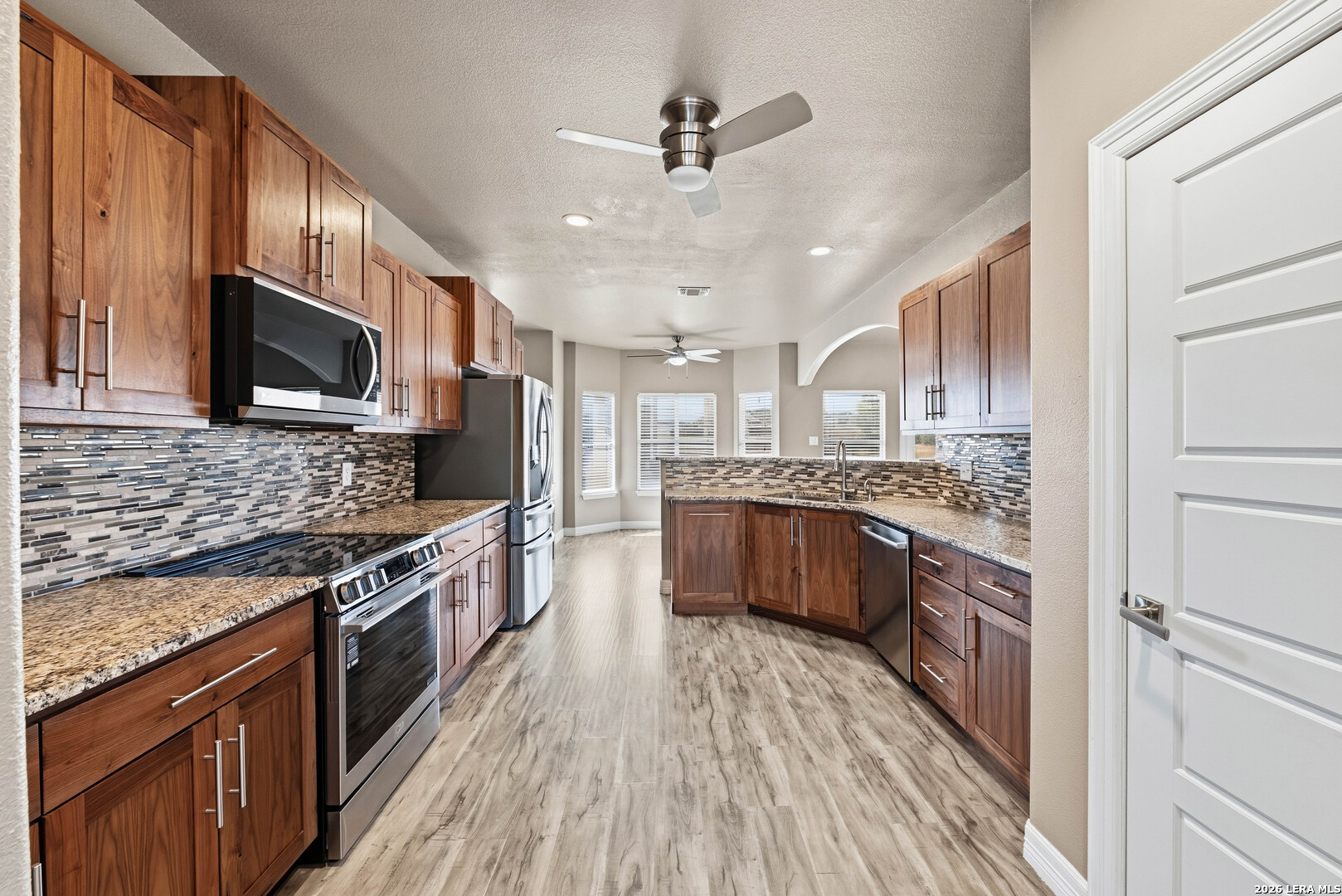 353 Big Oak Drive Adkins TX 78101