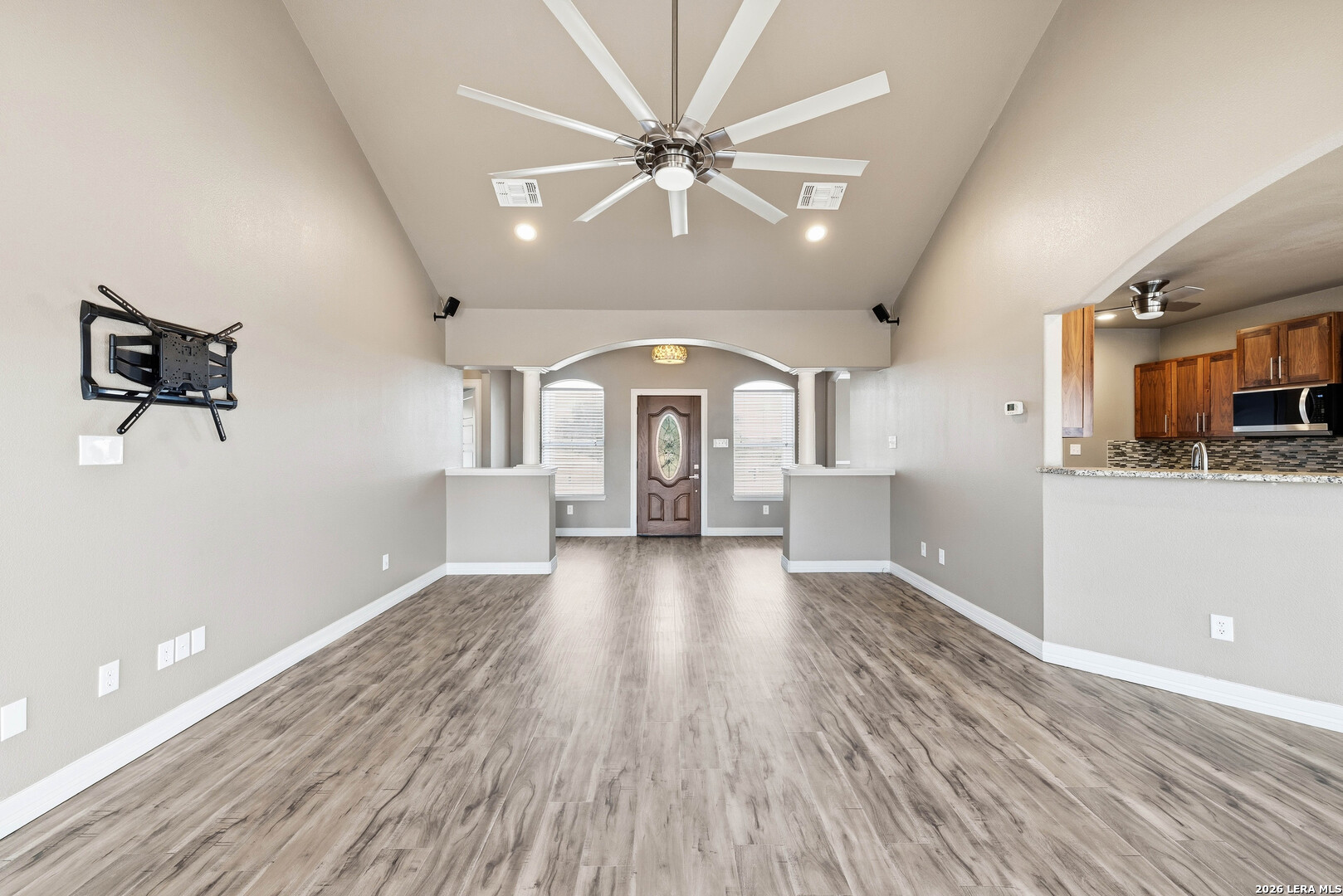 353 Big Oak Drive Adkins TX 78101