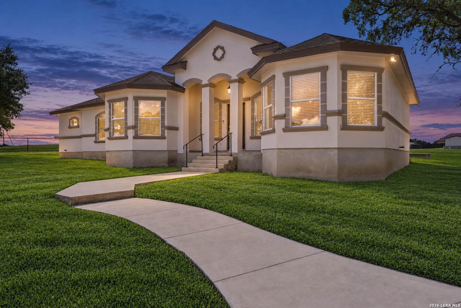 353 Big Oak Drive Adkins TX 78101