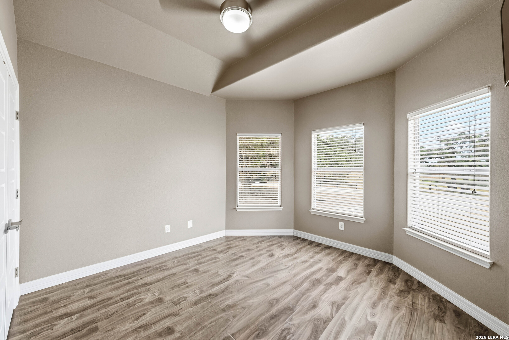 353 Big Oak Drive Adkins TX 78101