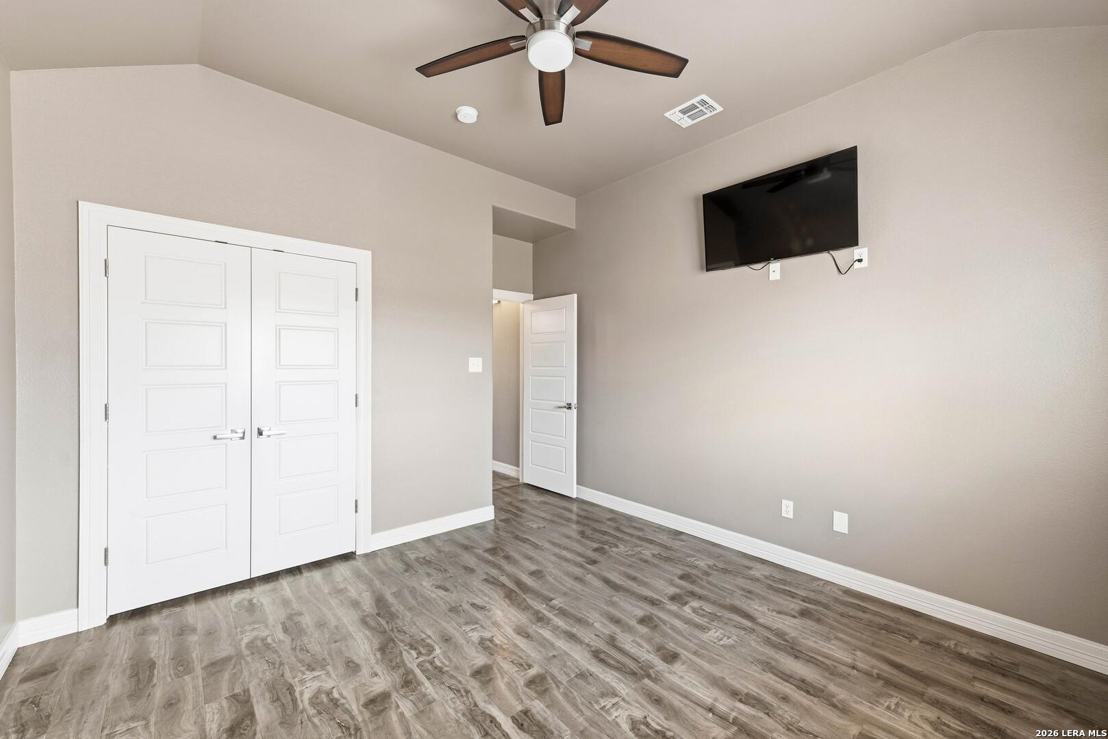 353 Big Oak Drive Adkins TX 78101