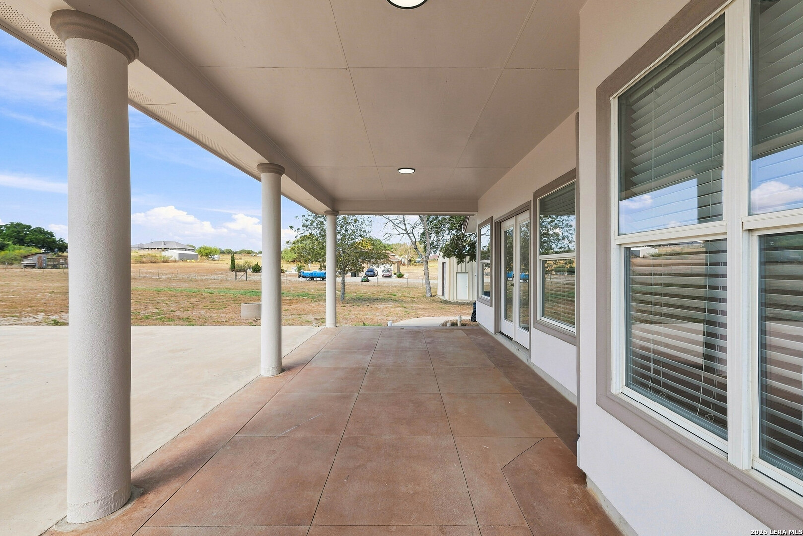353 Big Oak Drive Adkins TX 78101