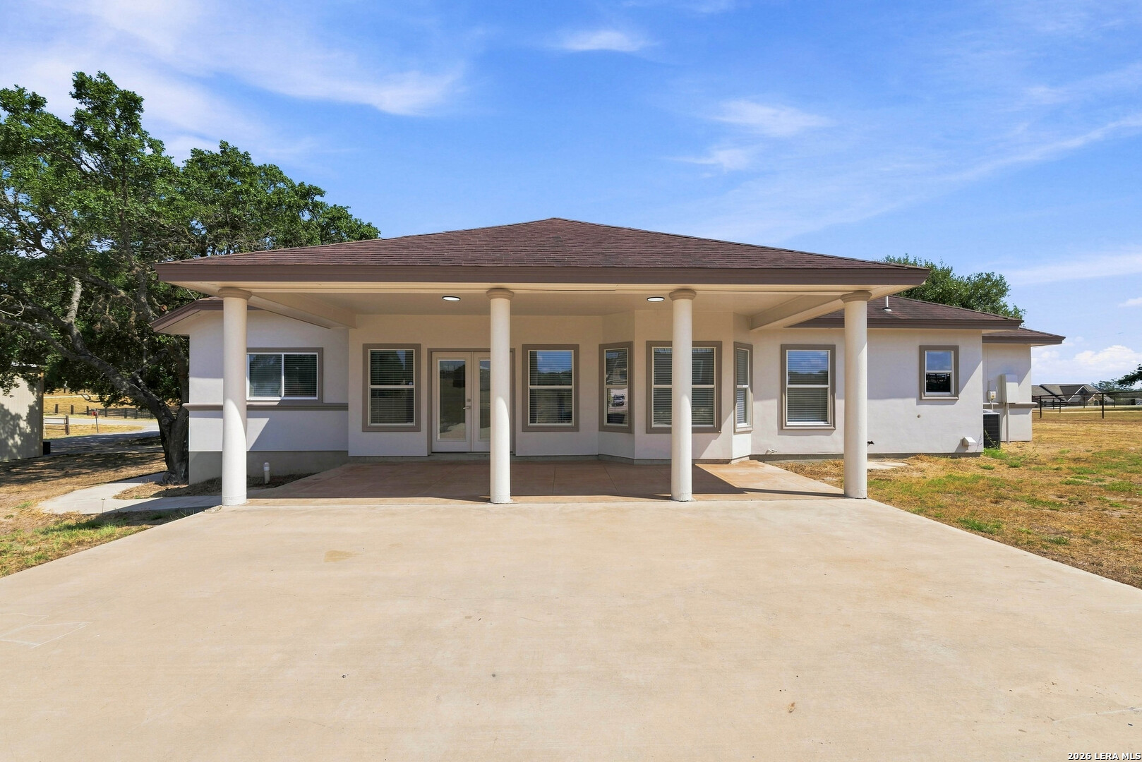 353 Big Oak Drive Adkins TX 78101