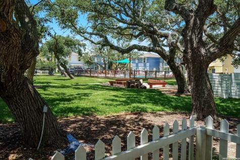4212 Highway 35 Rockport TX 78382