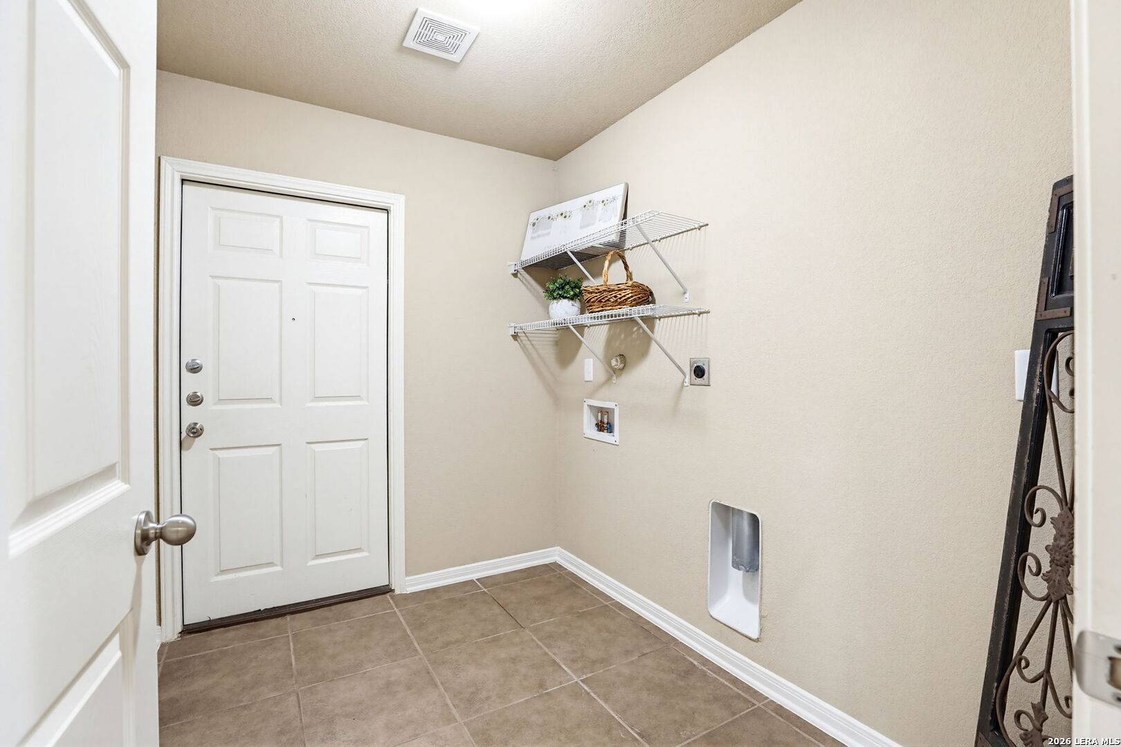 196 Bison Lane Cibolo TX 78108