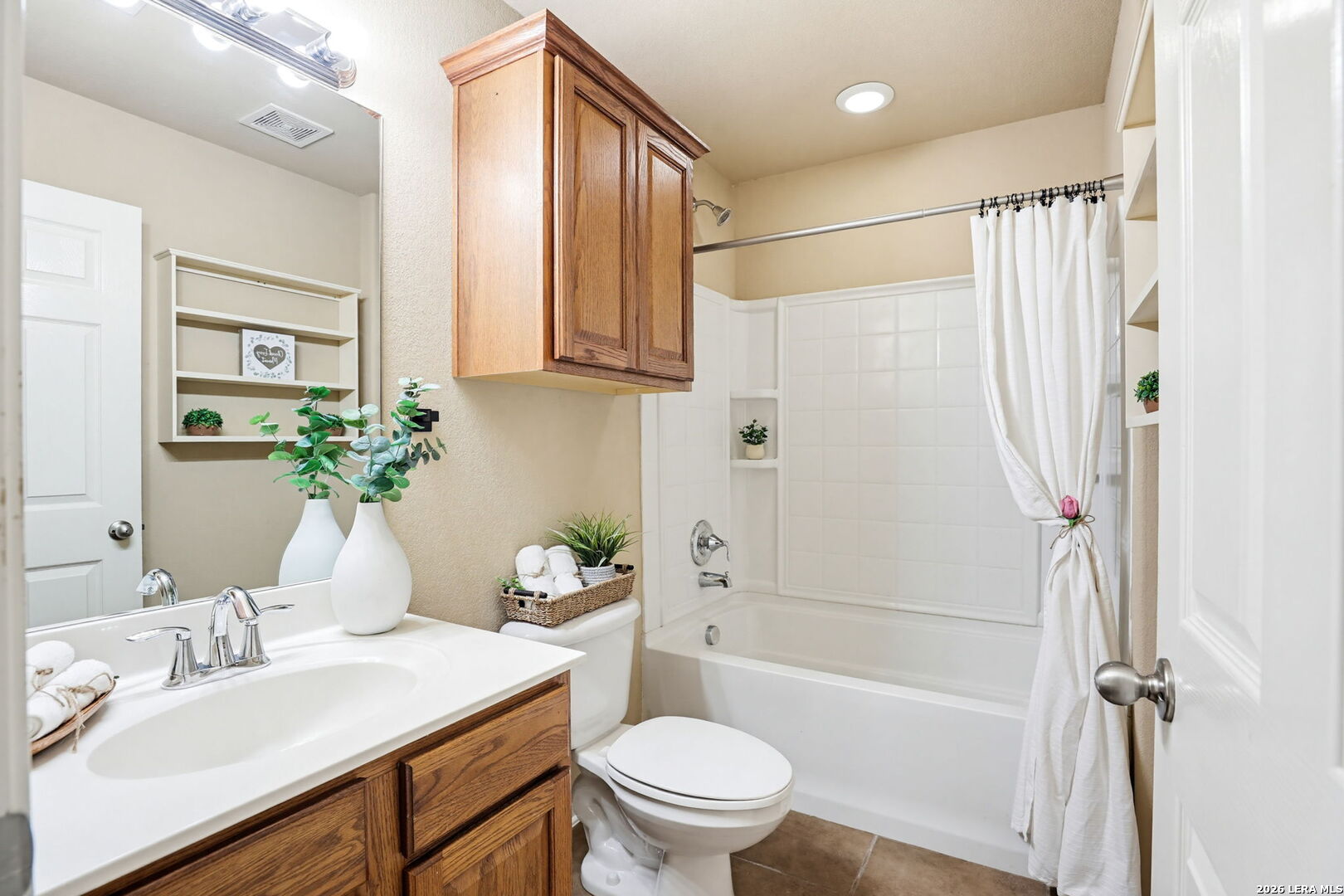 196 Bison Lane Cibolo TX 78108