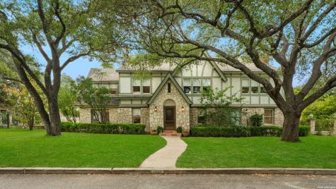 137 Park Drive Olmos Park TX 78212