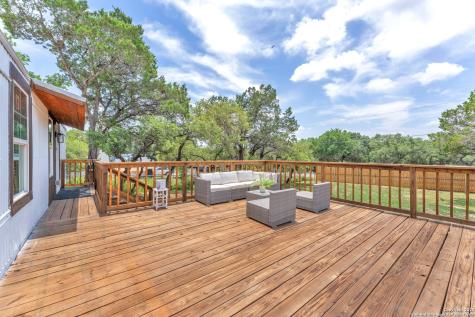 337 Buckhorn Drive Canyon Lake TX 78133