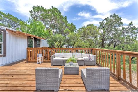 337 Buckhorn Drive Canyon Lake TX 78133
