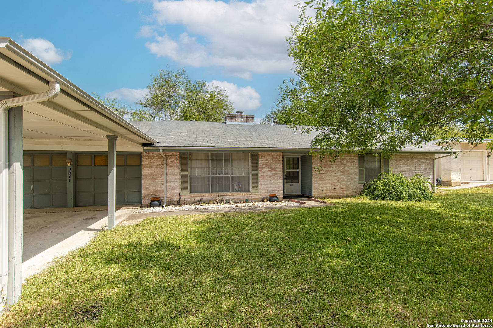 5571 Beech Valley Street San Antonio TX 78242