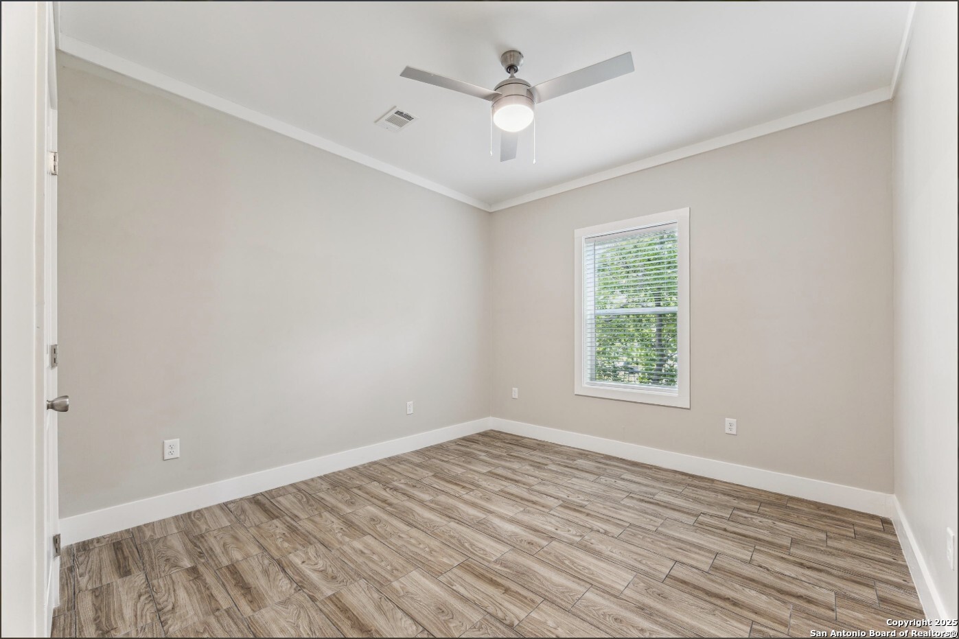 1416 Burleson San Antonio TX 78202