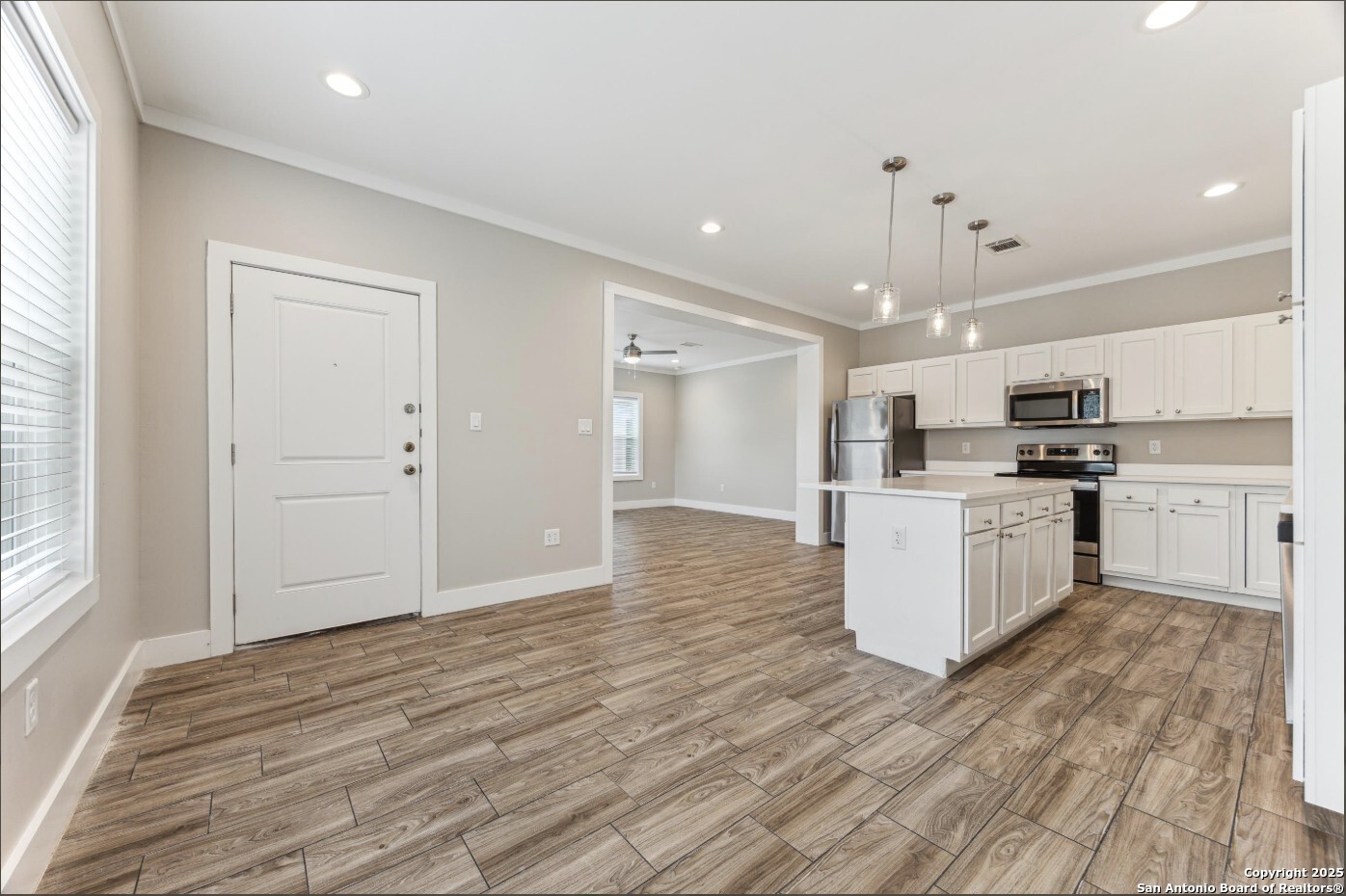 1416 Burleson San Antonio TX 78202