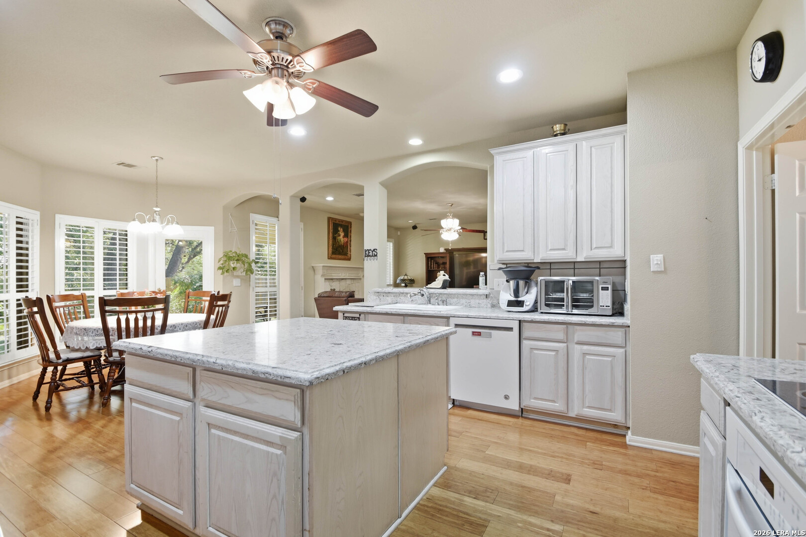 13107 Winding Creek San Antonio TX 78231