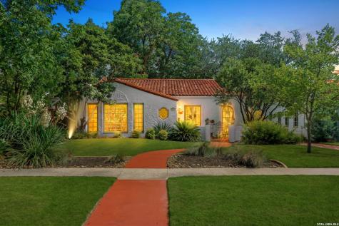 233 W Hollywood Avenue San Antonio TX 78212
