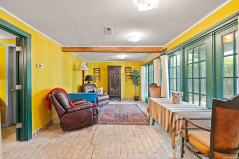 233 W Hollywood Avenue San Antonio TX 78212
