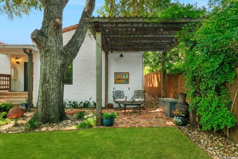 233 W Hollywood Avenue San Antonio TX 78212