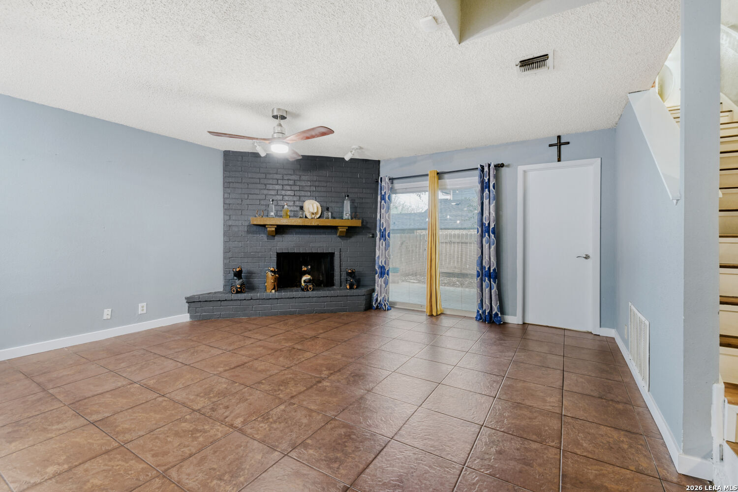 2518 Ridge Leaf San Antonio TX 78251