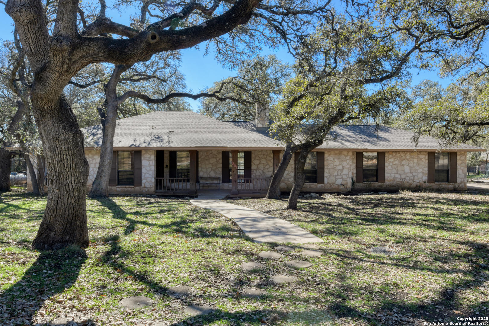 1802 Summerwood Drive San Antonio TX 78232