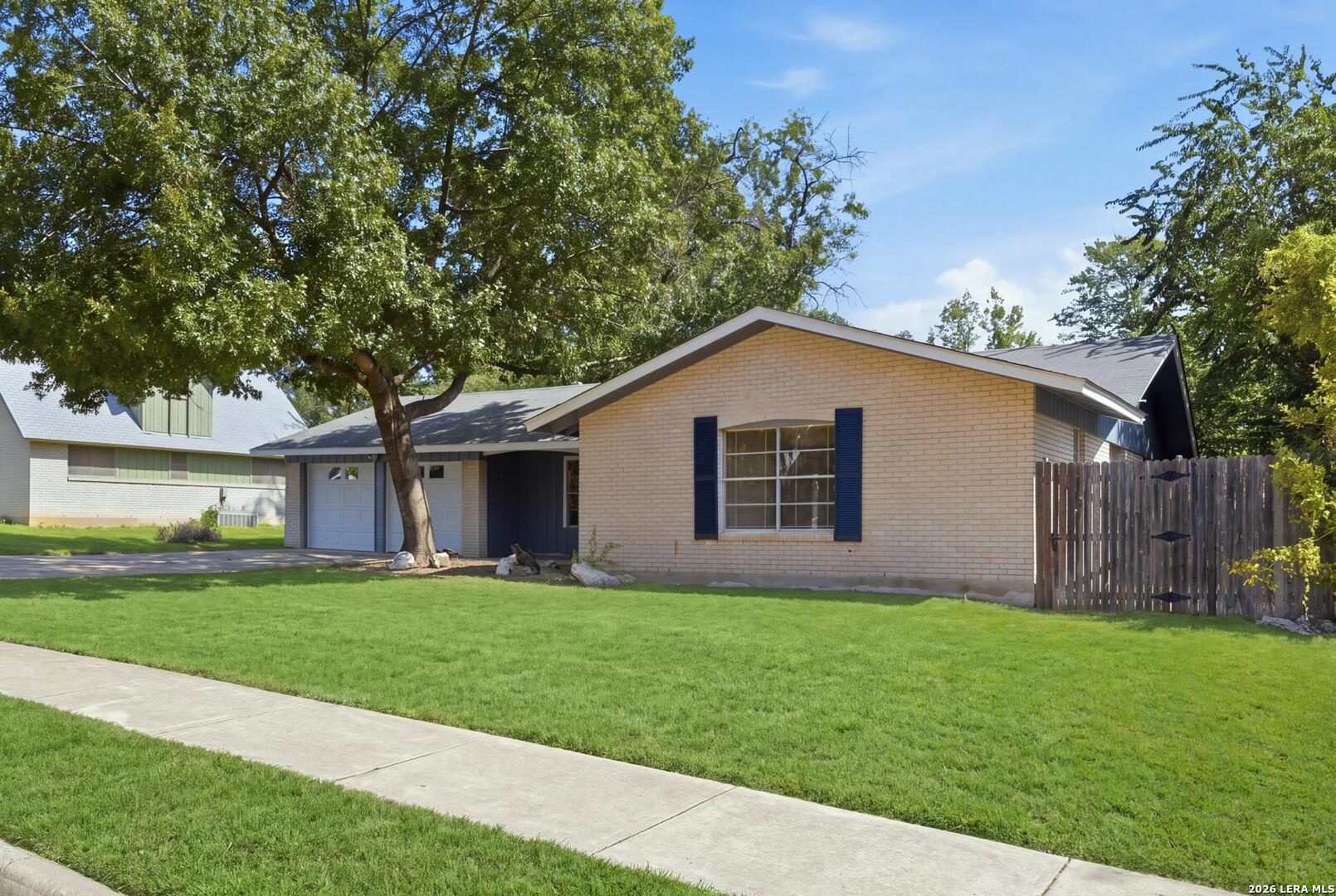 611 Indigo Street San Antonio TX 78216
