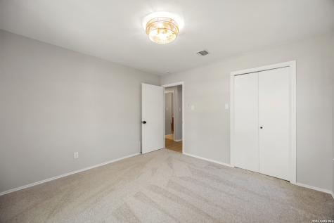 14219 Chadbourne San Antonio TX 78232