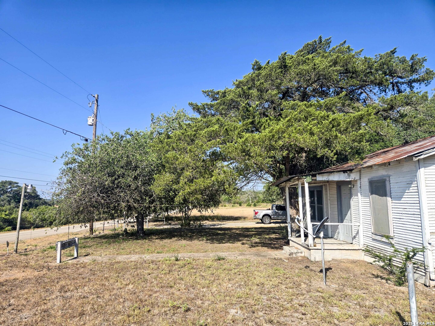 829 E Charco Road Tuleta TX 78162