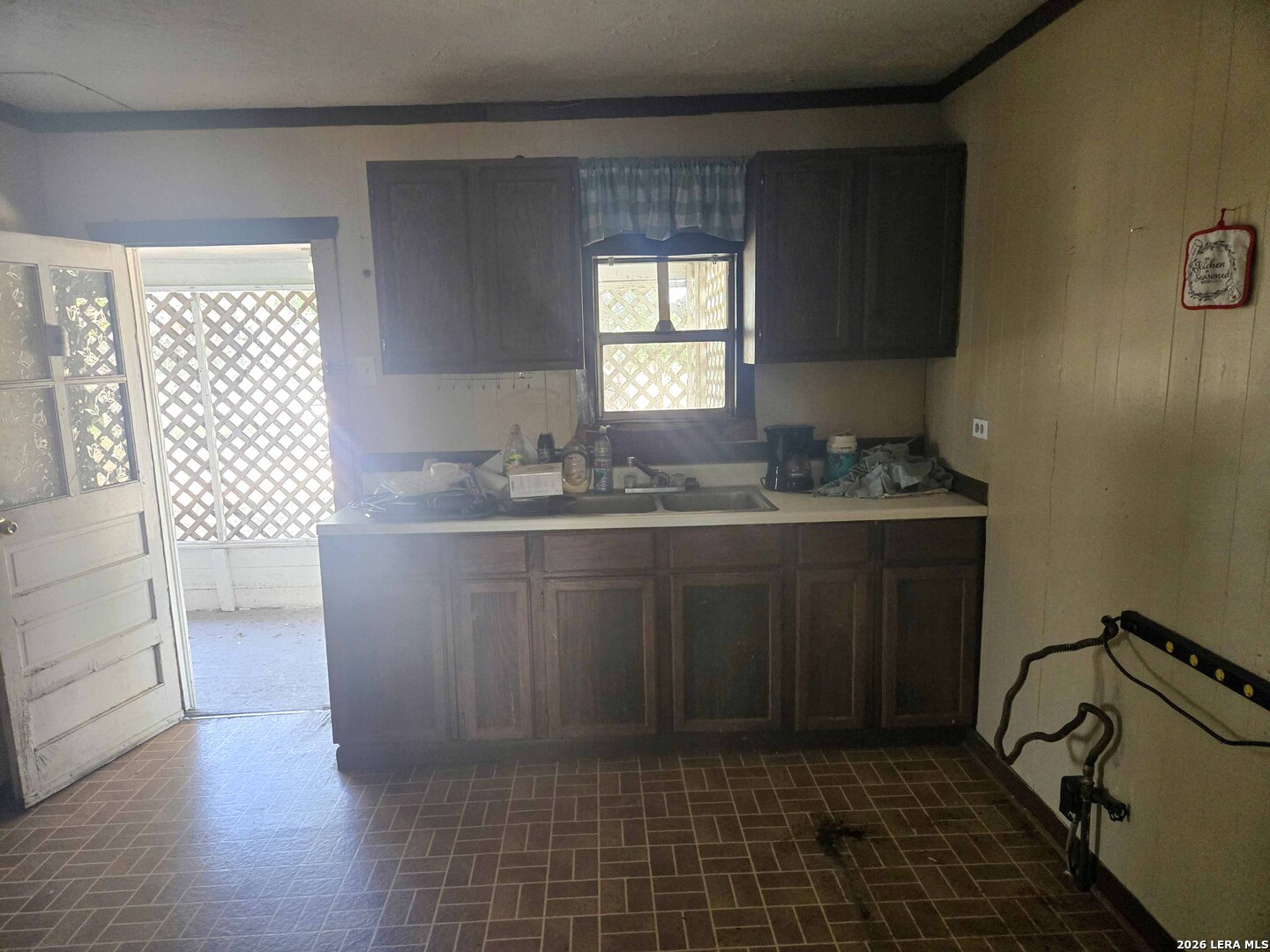 829 E Charco Road Tuleta TX 78162