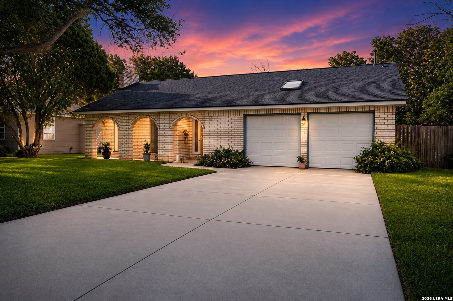 1107 E San Antonio Street Pearsall TX 78061