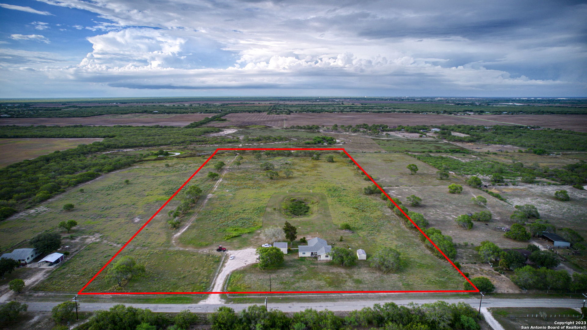 334 W County Road 2160 Kingsville TX 78363