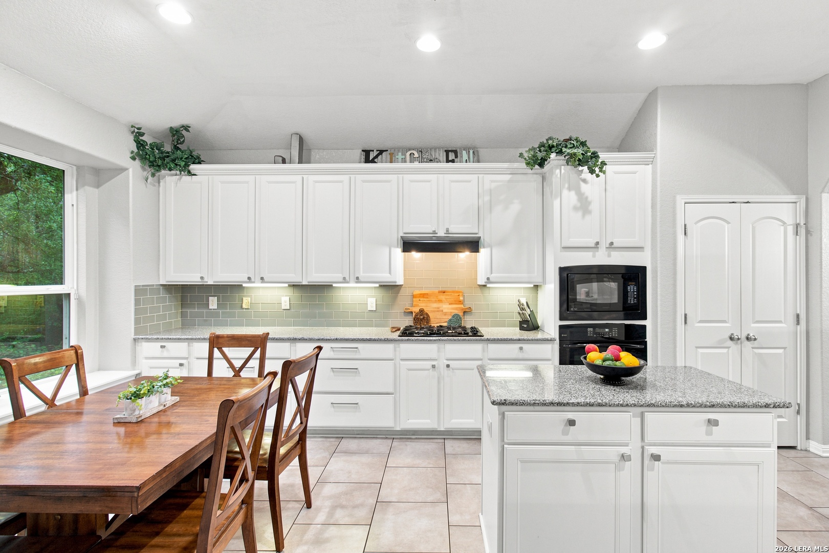 9646 Calmont Way San Antonio TX 78251