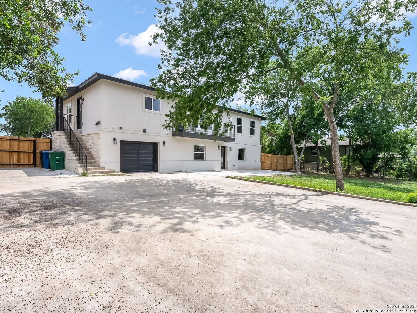 630 E Sunshine Drive San Antonio TX 78228