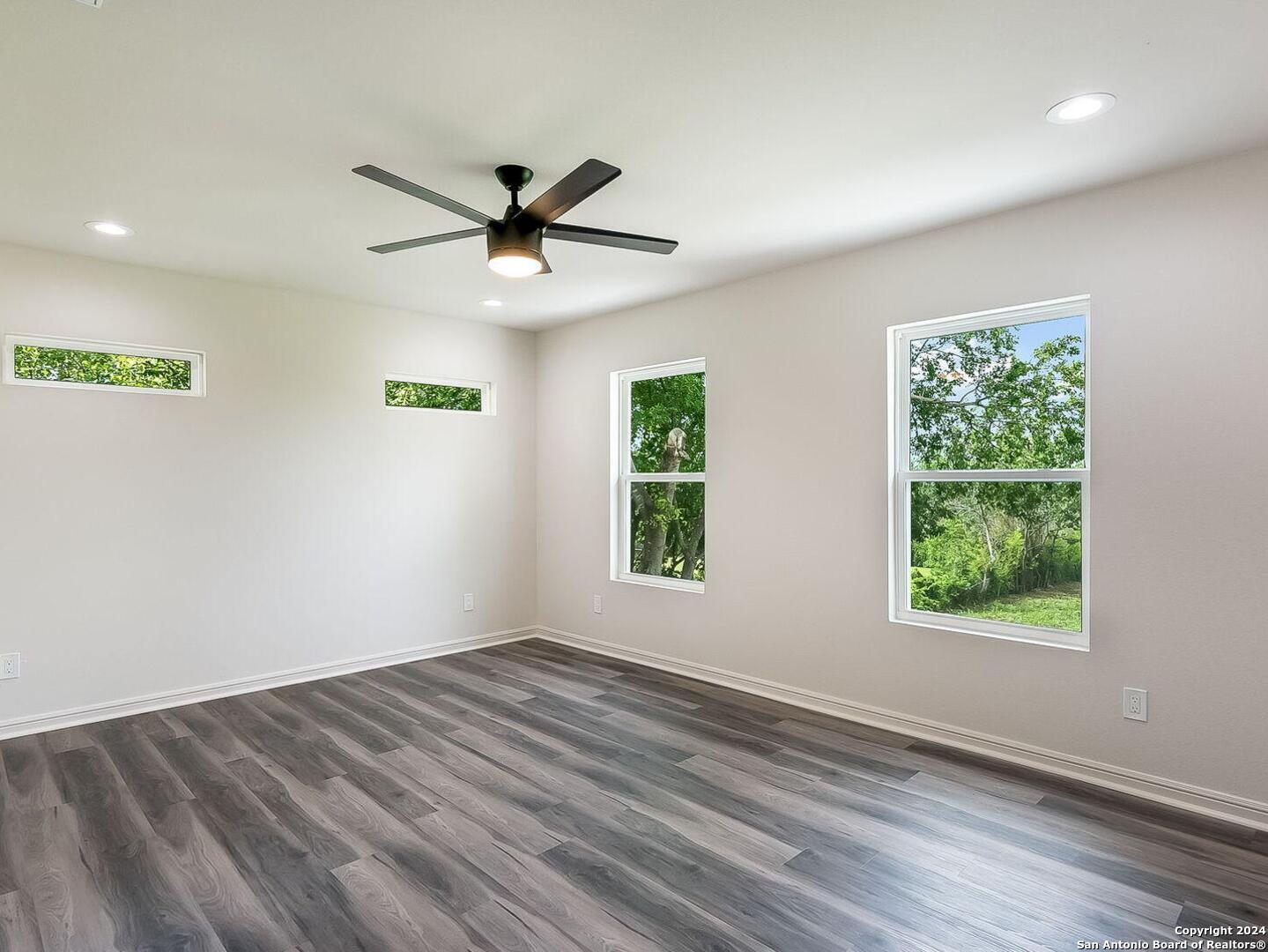 630 E Sunshine Drive San Antonio TX 78228