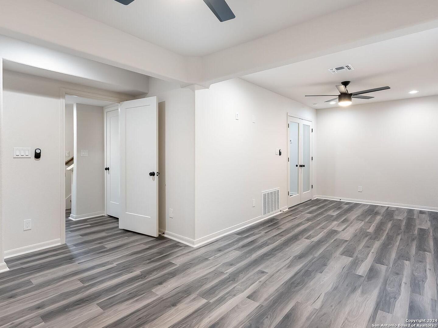 630 E Sunshine Drive San Antonio TX 78228