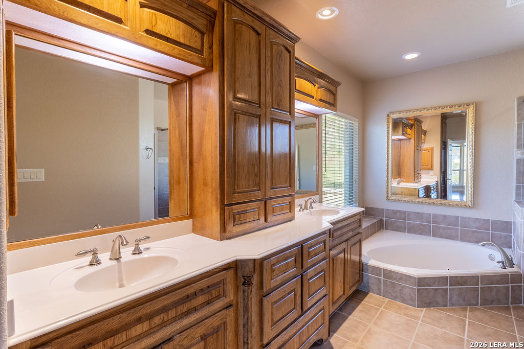 198 Echo Falls Road Comfort TX 78013