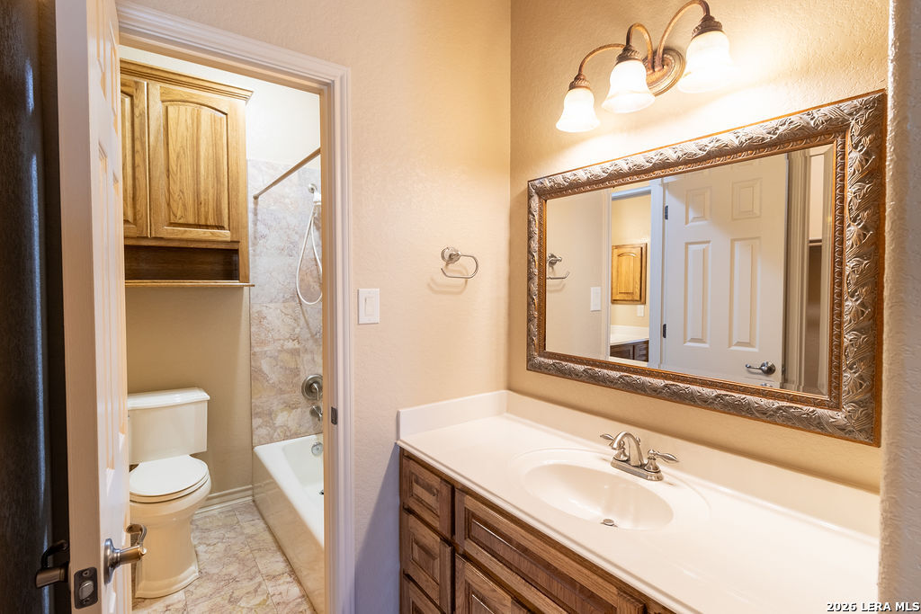 198 Echo Falls Road Comfort TX 78013