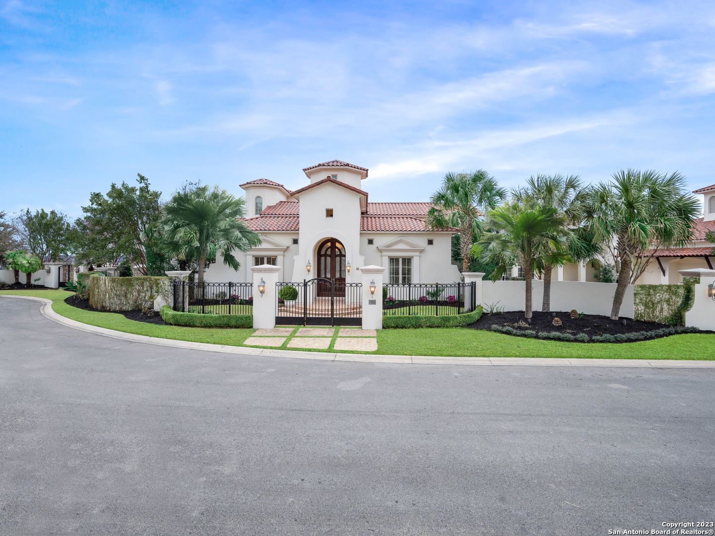 16 Crescent Bluff San Antonio TX 78257