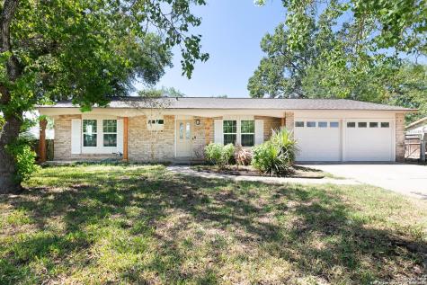 1007 Kilgore Street Pleasanton TX 78064