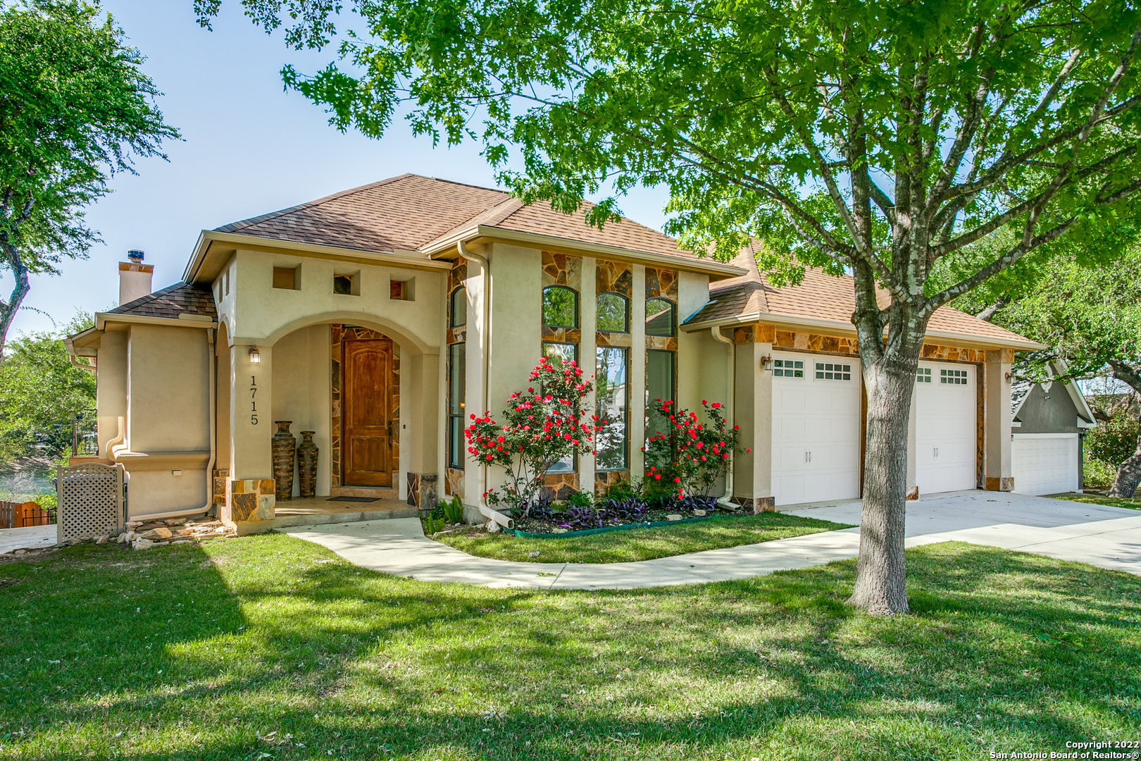 1715 Alpine Circle San Antonio TX 78248
